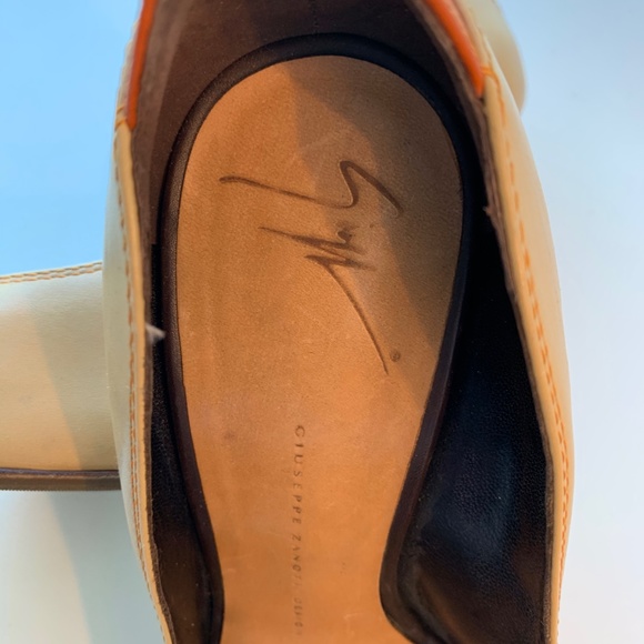 Guiseppe Zanotti Pumps - 9.5 - Picture 6 of 7